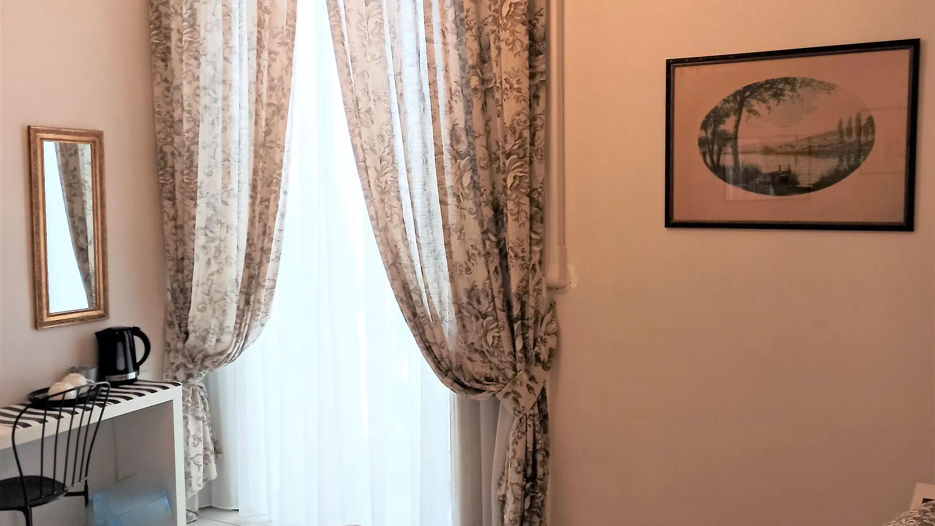 Bed and breakfast B&B Dei Decumani Nápoles